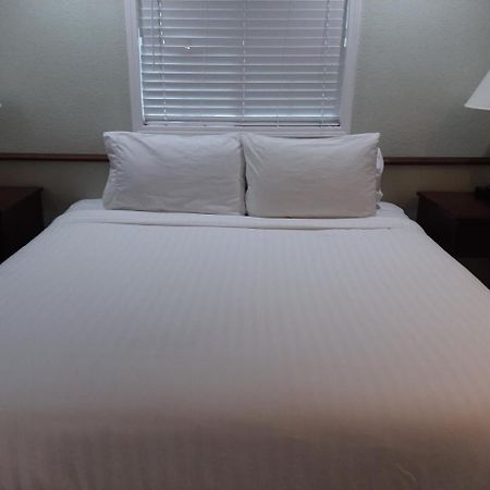 Arrowhead Mountain Inn ليك أروهيد المظهر الخارجي الصورة